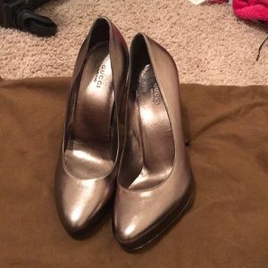 Gucci dark silver heels